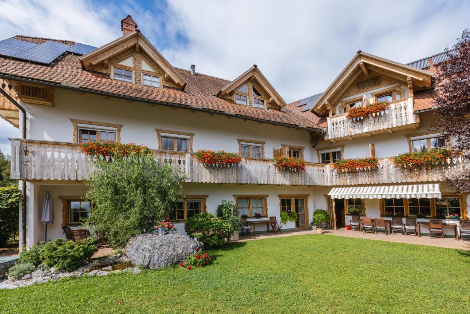 Garni Hotel Berc Bled Exterior photo
